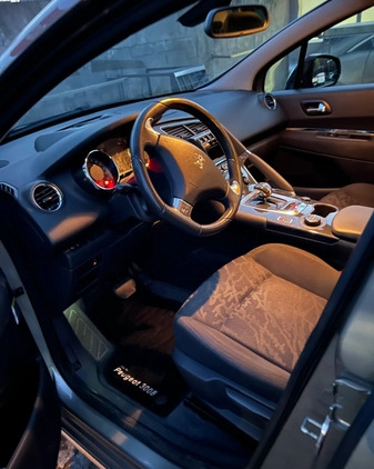 Peugeot 206 cena 12600 przebieg: 121000, rok produkcji 2010 z Wieruszów małe 37